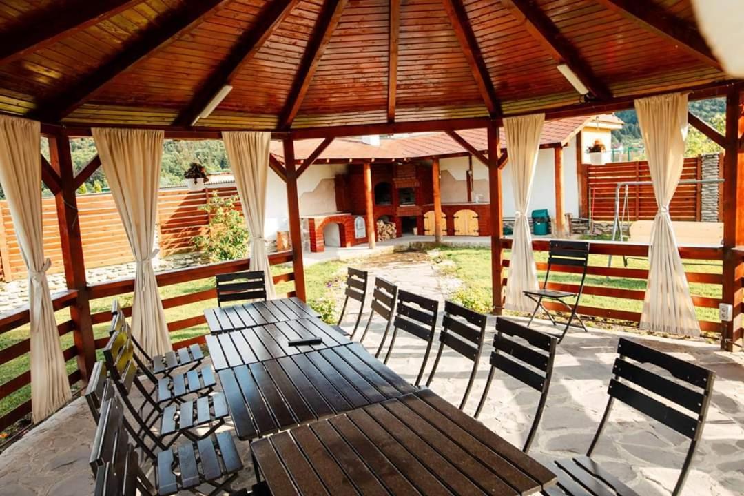 Pensiunea Sophia Statiunea Climaterica Sambata Exterior foto